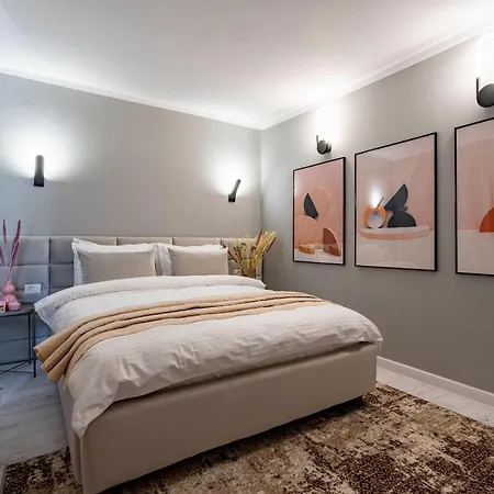 Stylish Comfort - 2br In Vibrant East * Bükreş