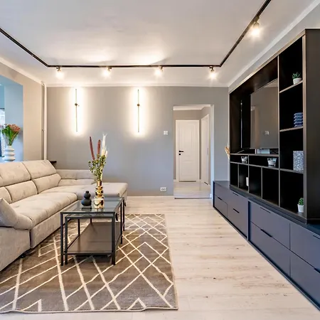 Daire Stylish Comfort - 2br In Vibrant East *